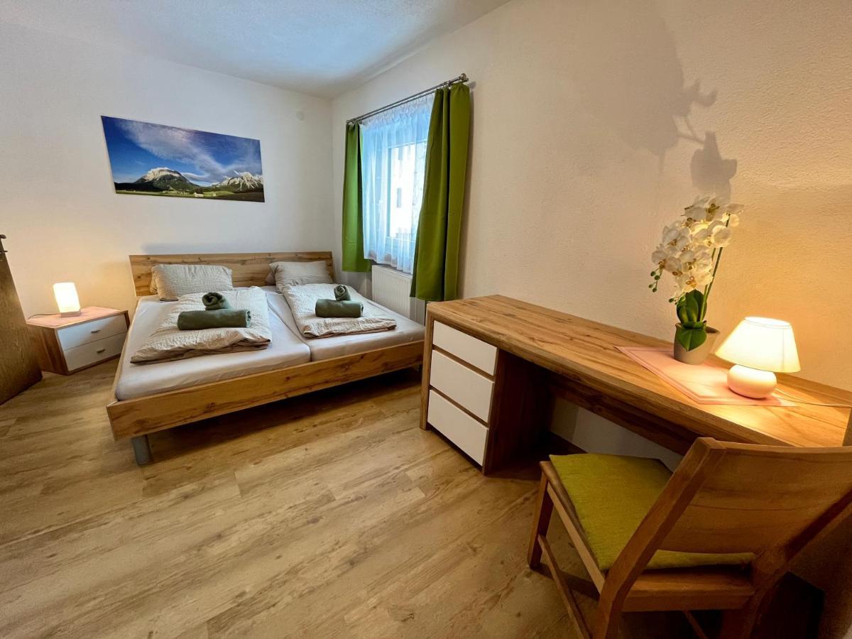 Ferienwohnung Wetterstein Lermoos Exterior foto