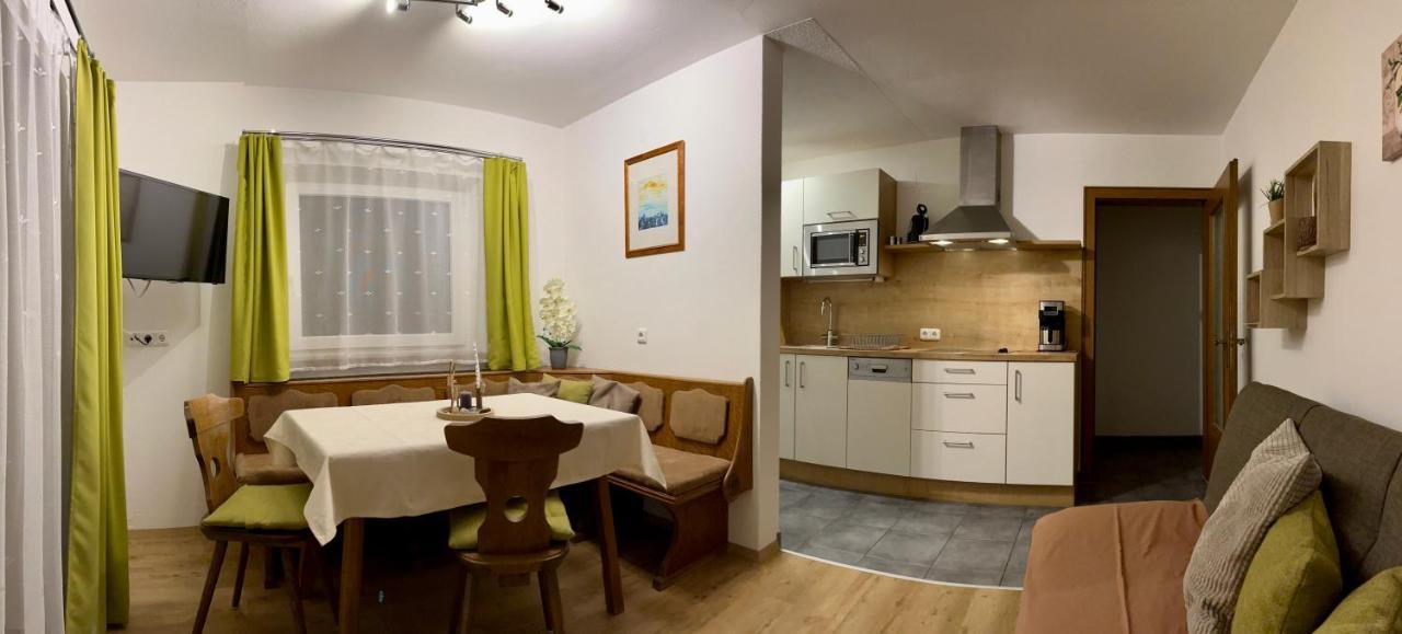 Ferienwohnung Wetterstein Lermoos Exterior foto